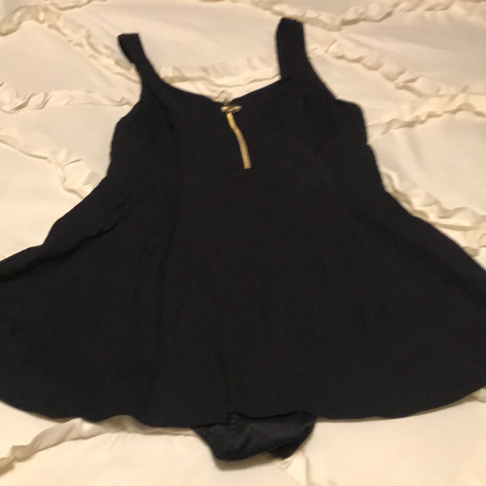 Black swim dress size xl